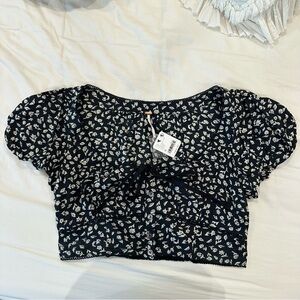 Free People Black and White Puff Sleeve Crop Blouse